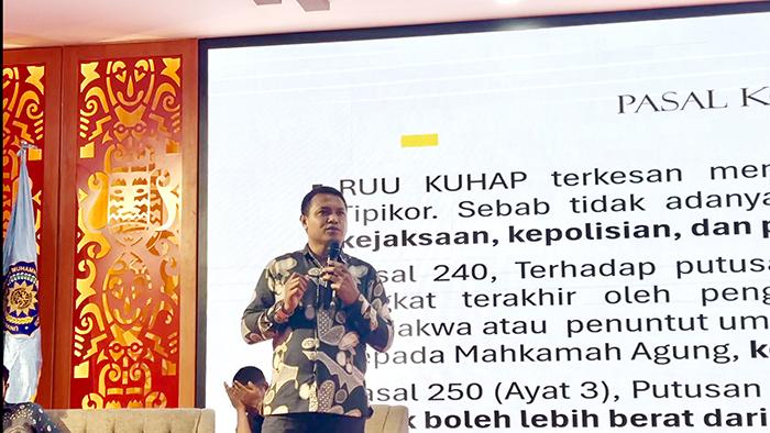 20250220_kuliah-umum-soal-hukum-di-unimuda-sorong.jpg