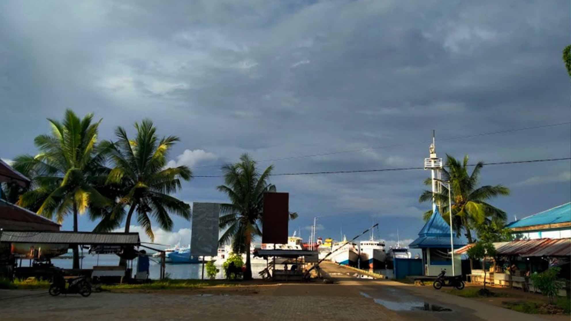 20250523_Pelabuhan-feri-kota-sorong.jpg