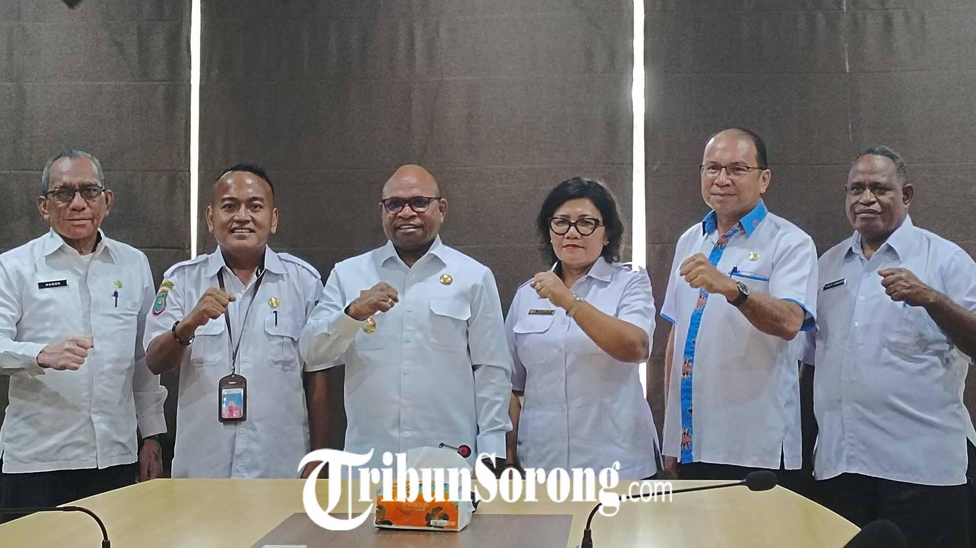 Wali Kota Sorong Tunjuk James Burung Jadi Plt Kadis Kominfo, Lobat Harap jadi Corong Info Pemerintah