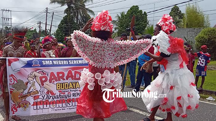 20250812_parade-budaya-sorong-selatan.jpg