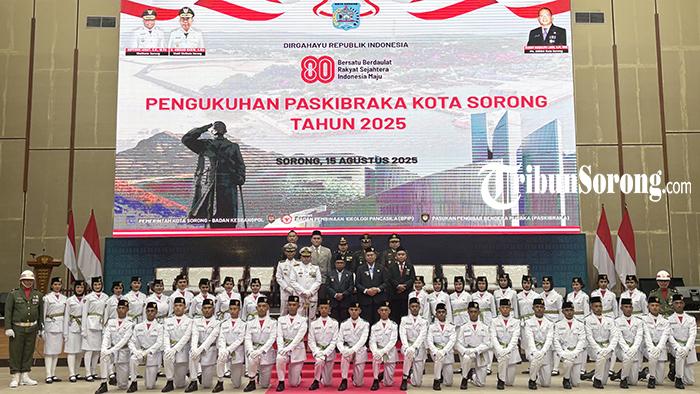 20250815_pengukuhan-paskibraka-kota-sorong.jpg