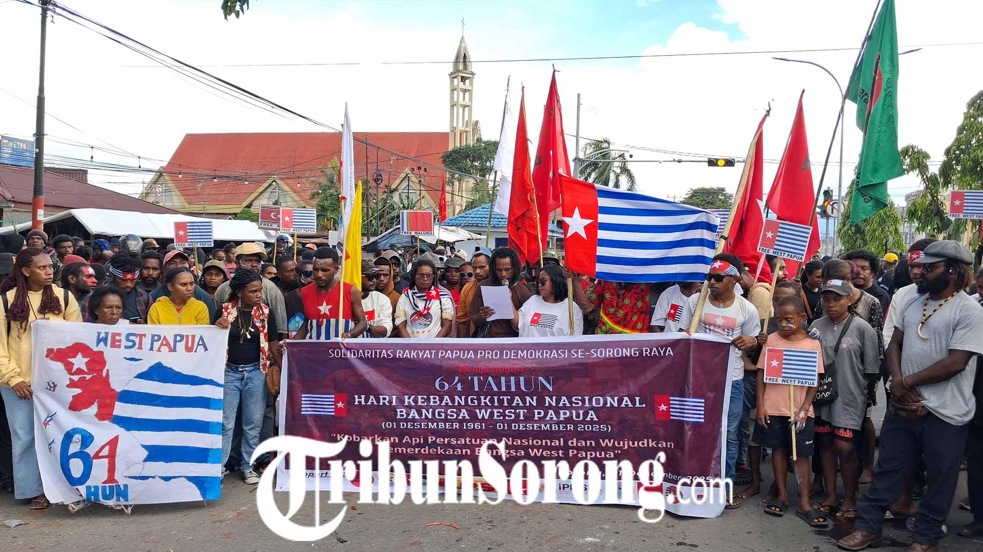 Aksi Solidaritas Papua Pro Demokrasi Suarakan Sejarah Bangsa West Papua di Sorong