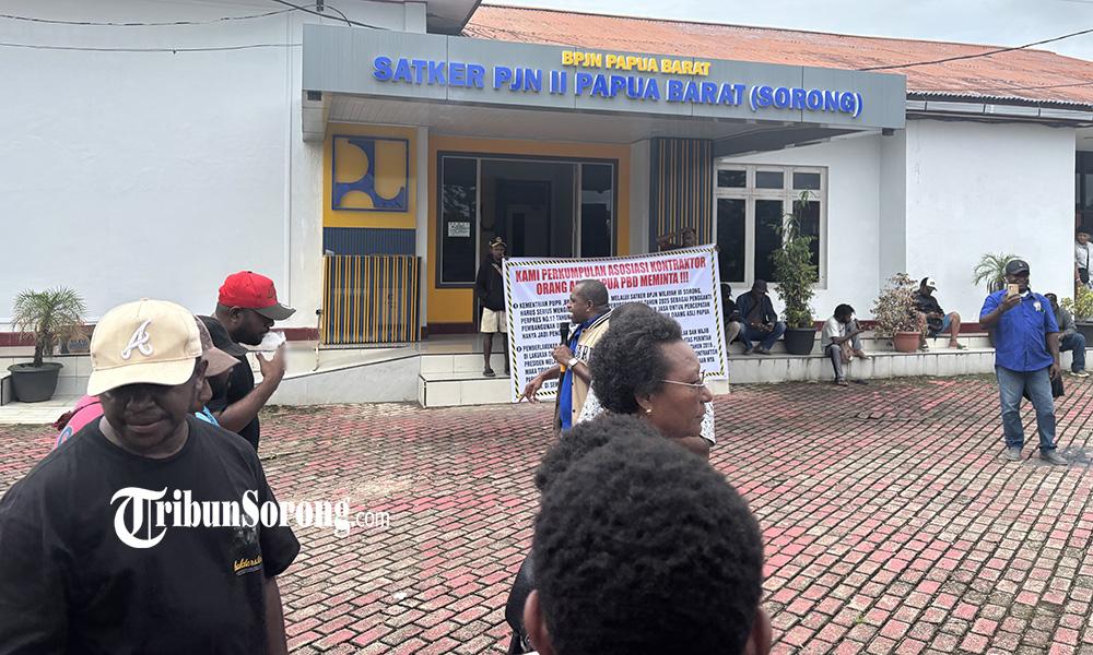 Kontraktor OAP Demo Kantor BPJN Papua Barat, Minim Akomodir Proyek-proyek di Papua Barat Daya