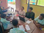 20230905_program-pendampingan-unamin-sorong-di-smpn-7-raja4.jpg