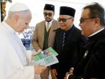 20251108_momen-imam-indonesia-bertemu-paus-leo.jpg