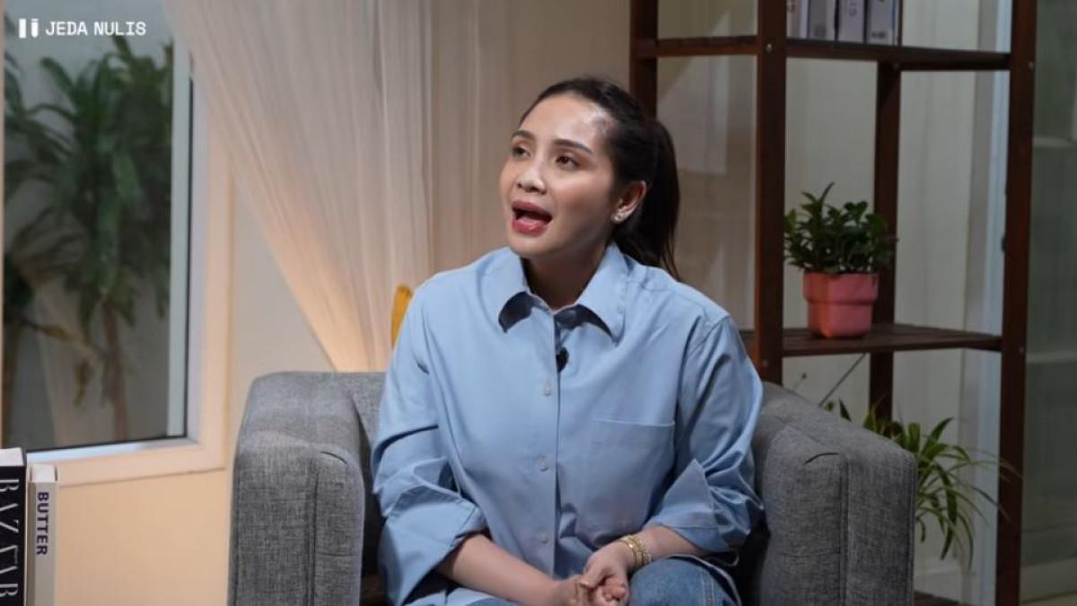 Ada peran Raffi yang ternyata selalu memperhatikan sikap Nagita Slavina saat tampil di depan publik.