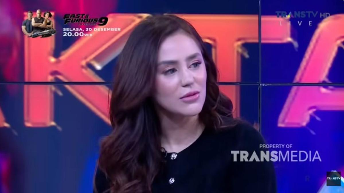 ISU SUAMI CLARA SHINTA - Clara Shinta mengungkap dugaan percakapan pribadi suaminya, Muhammad Alexander Assad, yang kemudian memicu pengakuan dari Safa Marwah.