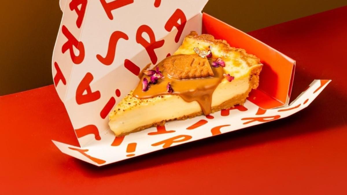 OLEH OLEH - Artirasa Blok M, satu cheesecake enak di Jakarta Selatan yang bisa kamu masukkan ke wishlist.