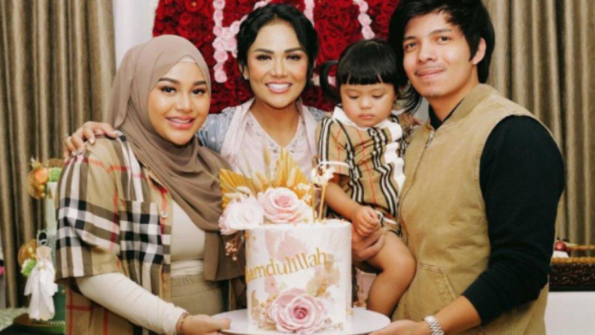 Kris Dayanti ingatkan Aurel Hermansyah agar tak galak-galak ke Atta Halilintar.