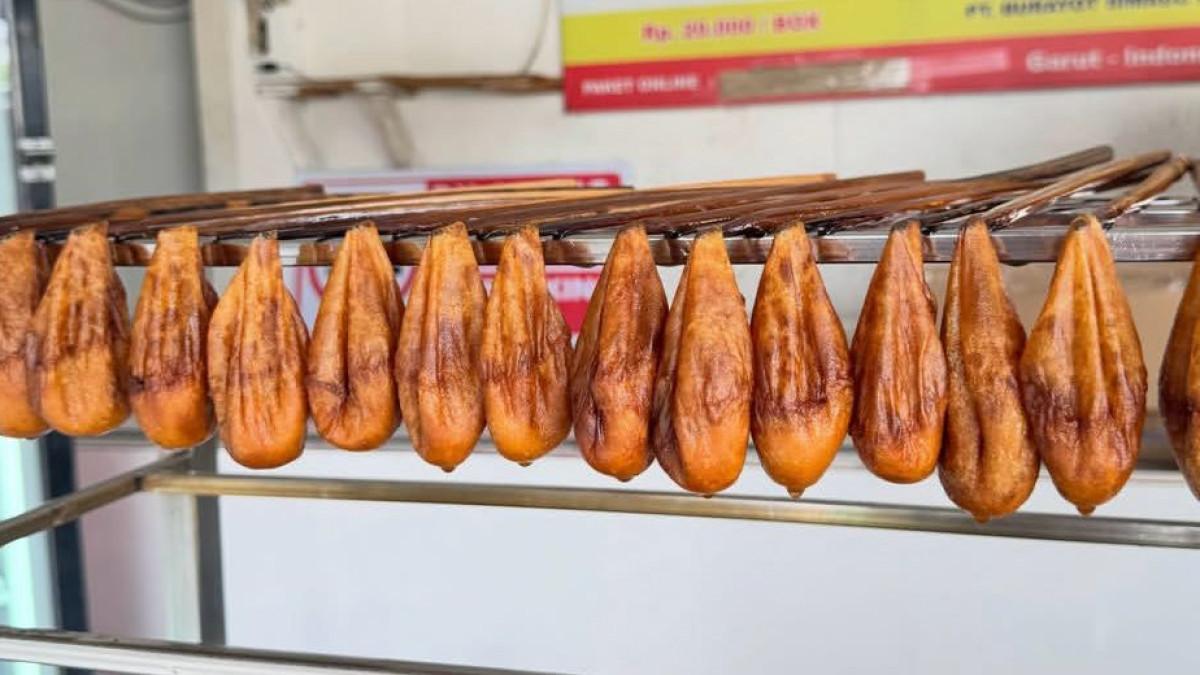 OLEH OLEH - Burayot yang menjadi salah satu oleh-oleh khas Garut favorit wisatawan.