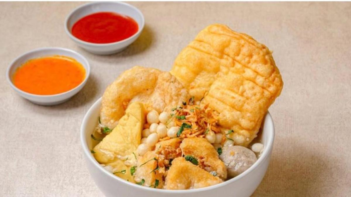 KULINER BANDUNG - Cuanki Tjendana Bandung, menu makan siang enak di Bandung, Jawa Barat.