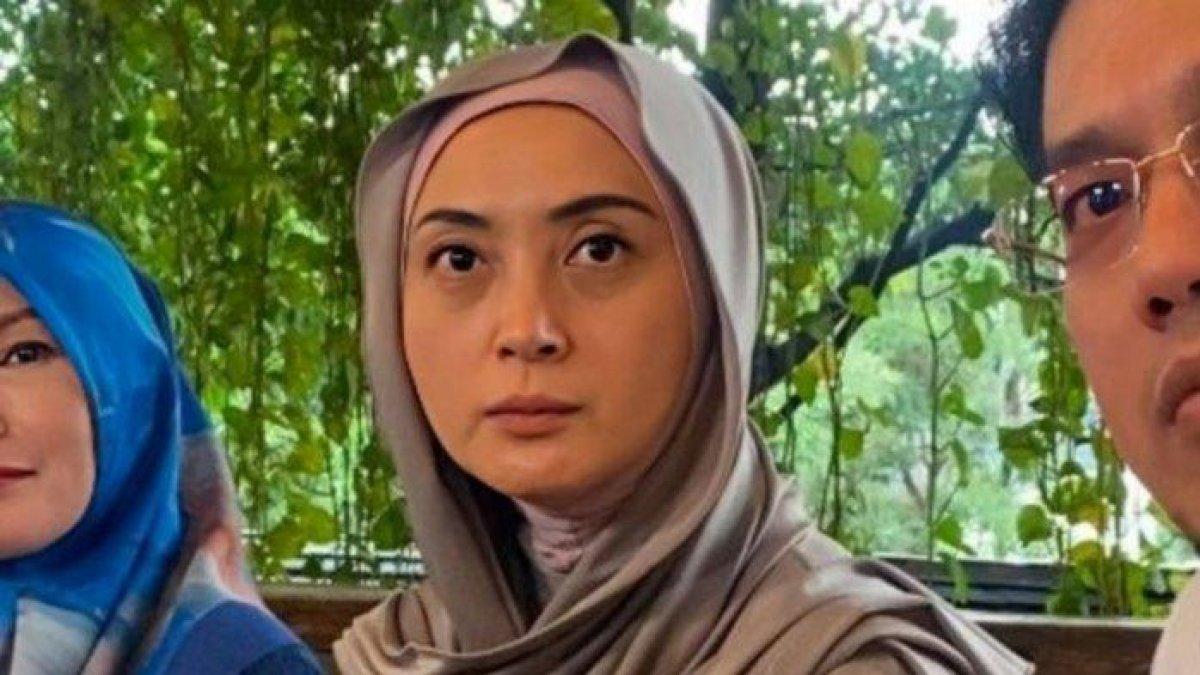 PERJUANGAN DELLA PUSPITA -  - Della Puspita bagikan warisan ke anak hingga huat surat wasiat.