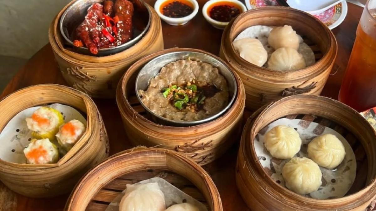 HAKA DIMSUM - kuliner di Blok M Jakarta yang cocok jadi menu makan malam.