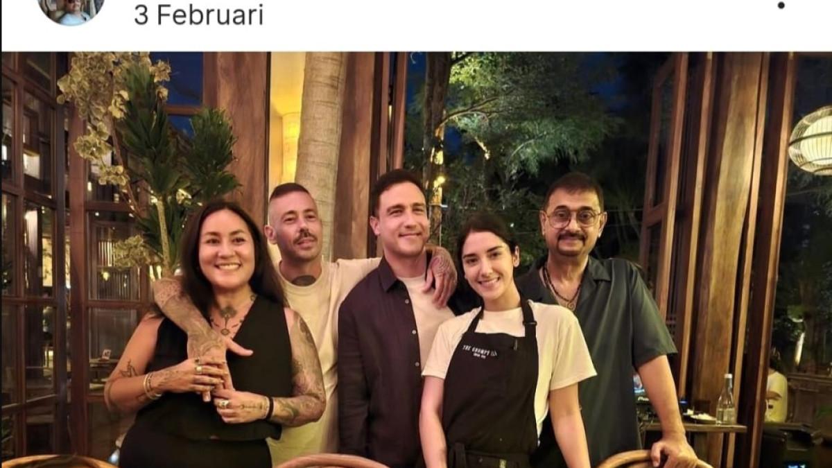 Dalam unggahan tersebut, akun itu menampilkan sejumlah tangkapan layar yang menuding adanya hubungan spesial antara Hamish Daud dengan seorang perempuan bernama Sabrina Alatas.