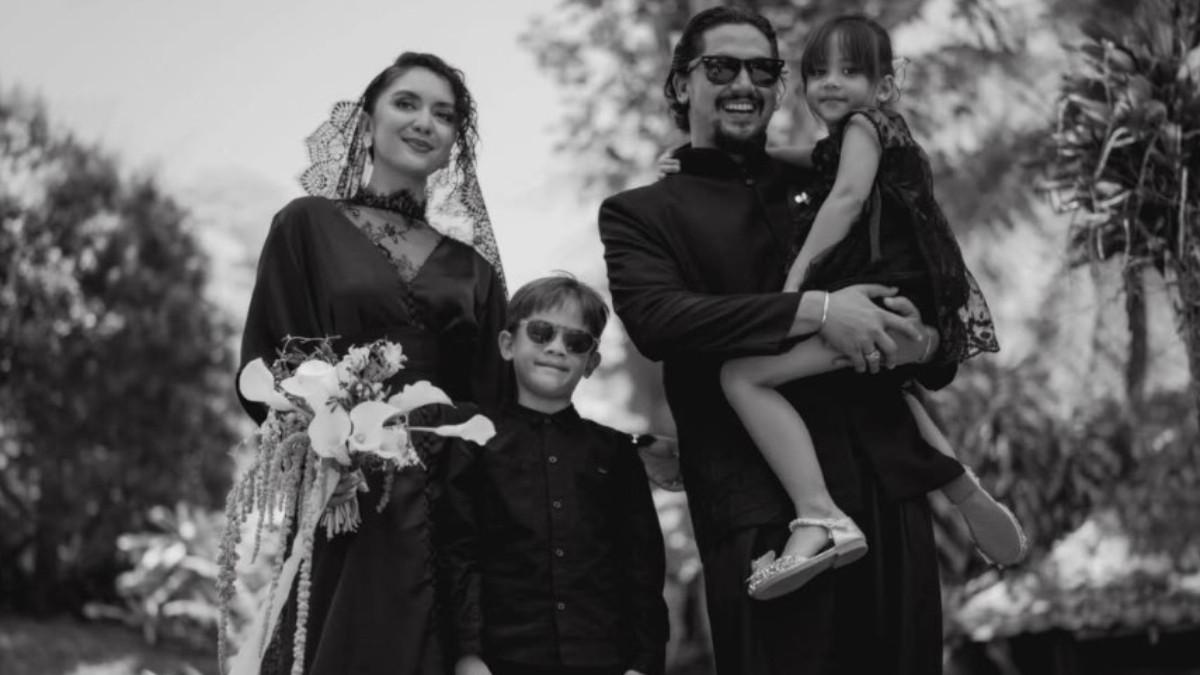 KABAR MANTAN RAISA - Keenan Pearce diketahui menikah lagi dengan Tasha Serena Meltsner atau akrab disapa Serene dalam sebuah upacara tertutup di Bali pada 13 Oktober 2024.