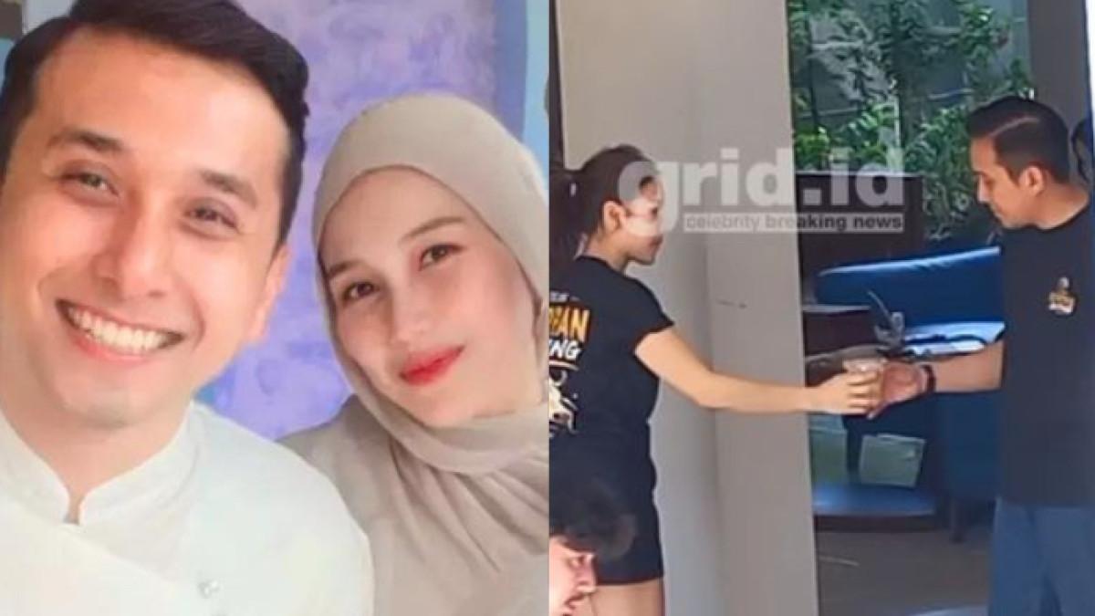 Kevin Gusnadi ikut meramaikan ibadah kurban yang dilakukan keluarga Ayu Ting Ting. Mereka bahkan memakai baju yang sama.