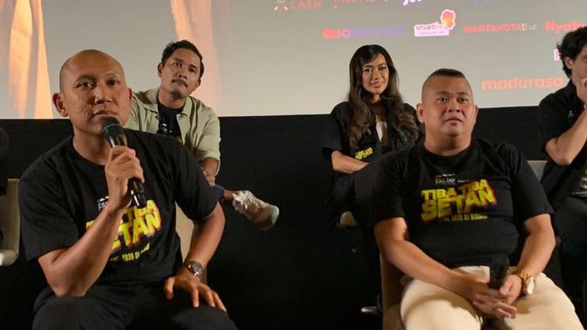 Konferensi pers film Tiba-Tiba Setan di XXI Plaza Senayan, Jakarta Pusat, Jumat (10/4/2026).