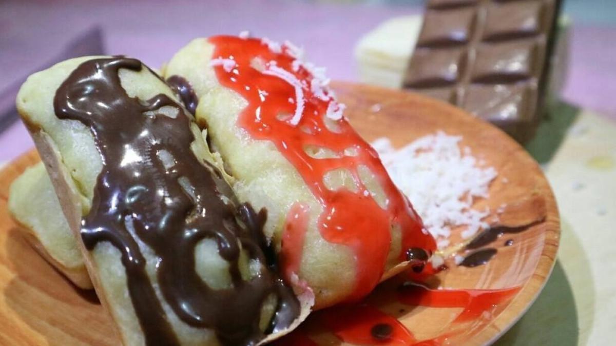 OLEH OLEH - Kue Balok Pak Obos, satu kue balok enak di Bandung yang wajib kamu coba dan cocok jadi oleh-oleh.