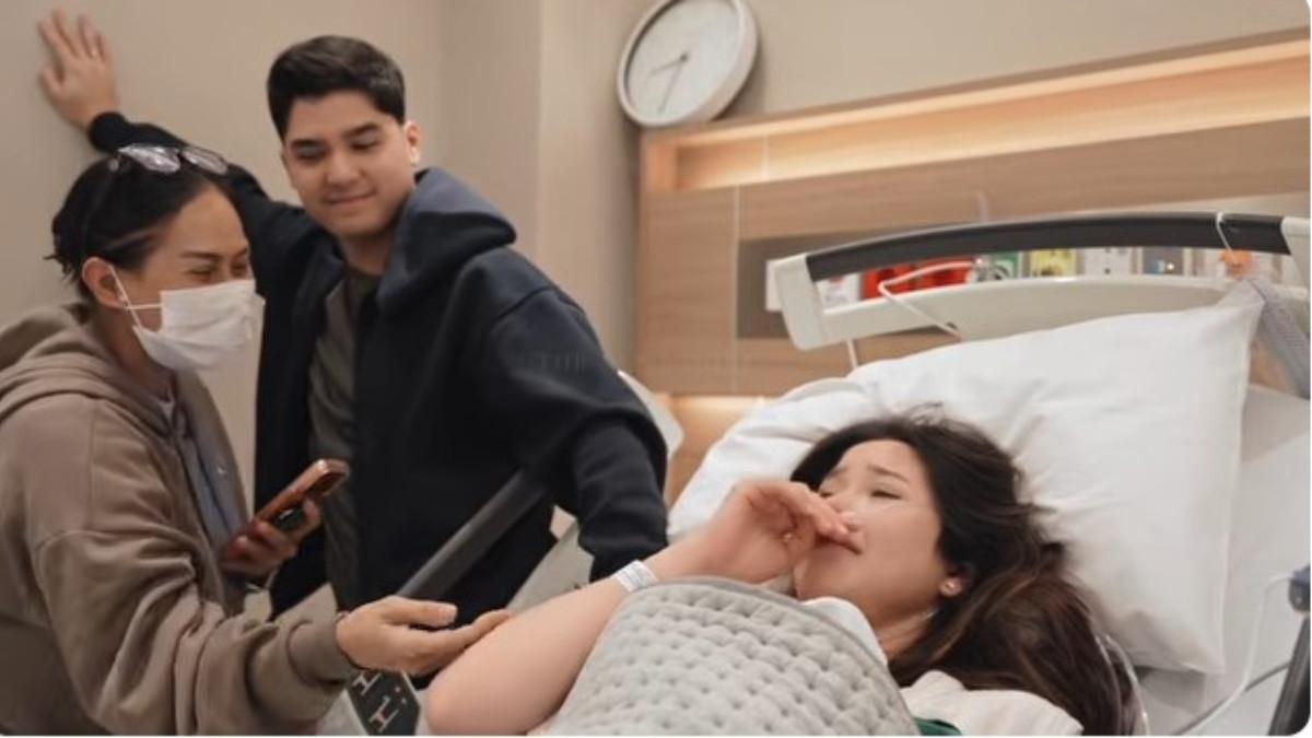 Momen Al Ghazali sempat menangis setelah melihat wajah anaknya untuk pertama kali.