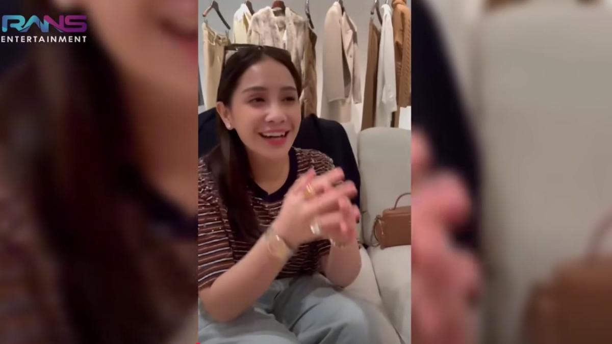 BERTEMU KENDALL JENNER - Nagita Slavina bercerita bahwa saat itu dirinya dan Kendall Jenner berada di ruangan yang sama. Namun rasa gugup membuatnya tak sanggup mendekat, apalagi meminta foto bersama.