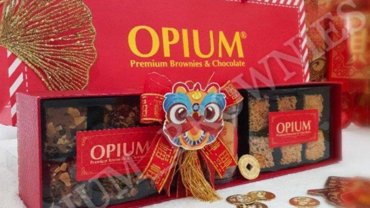 OLEH - OLEH - Opium Premium Brownies.