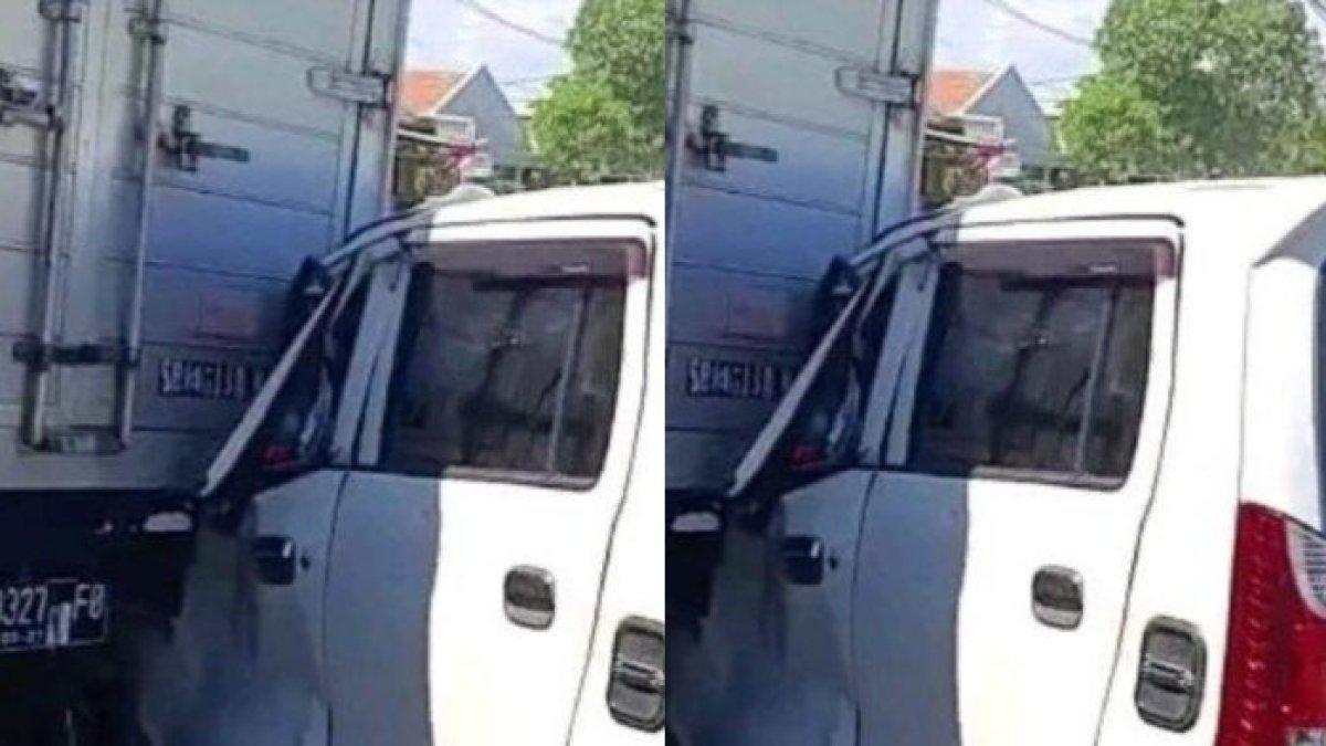 Nekat Bawa Mobil ke Sekolah, Pelajar SMA Kecelakaan Beruntun di Surabaya, Sebelumnya Senggol Motor