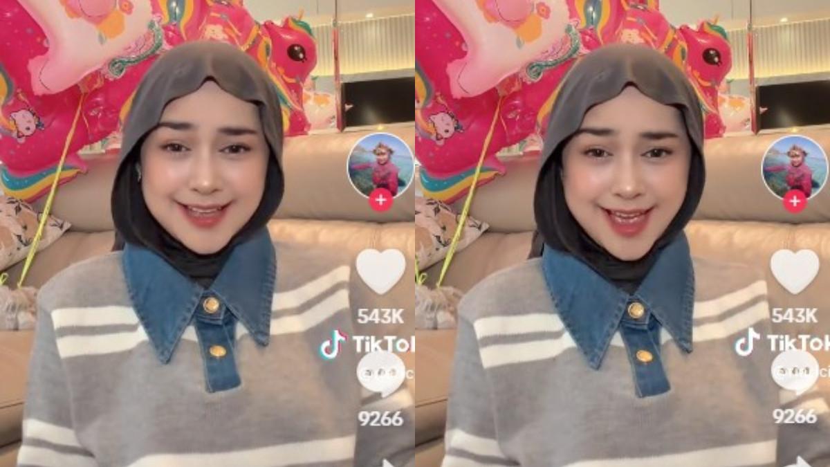 Penampilan Ria Ricis disorot gegara tunjukkan telinganya.