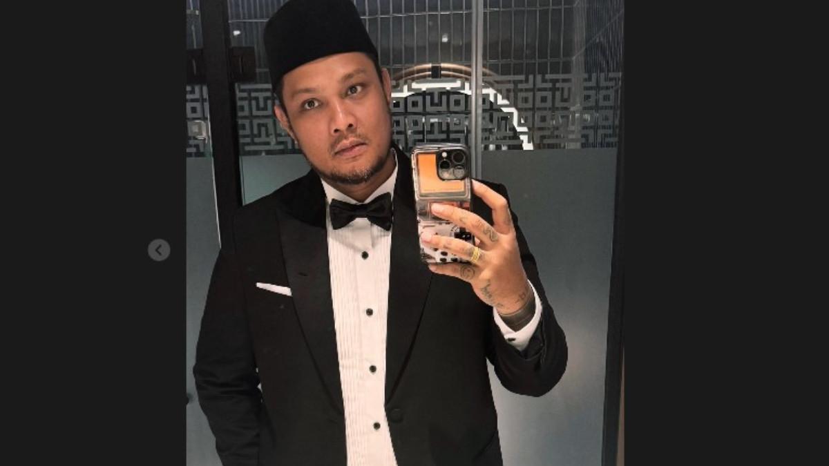 Potret terbaru Virgoun jelang prosesi akad nikah.
