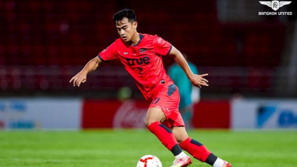 POIN PENTING - Saat ini Pratama Arhan sedang berada di Thailand untuk urusan pekerjaan.