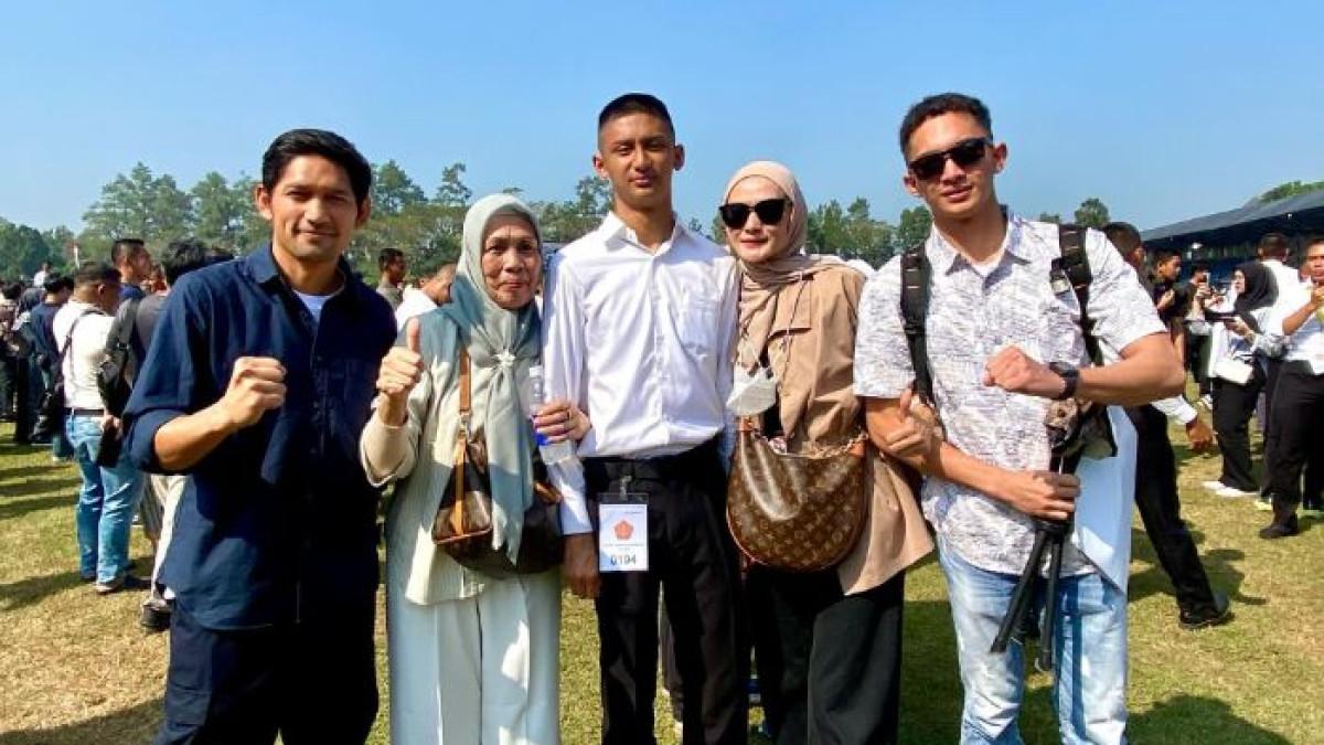 SOSOK ADE MAYA - Profil Ade Maya, Mantan Istri Ibnu Jamil yang Bangga Putranya Masuk Akmil, Pernah Jadi Atlet Voli sampai Bankir