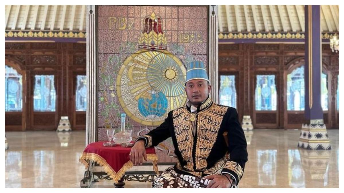 Profil KGPH Hangabehi, Putra Tertua Pakubuwono XIII yang Dinobatkan Jadi Pakubuwono XIV oleh LDA Keraton Solo