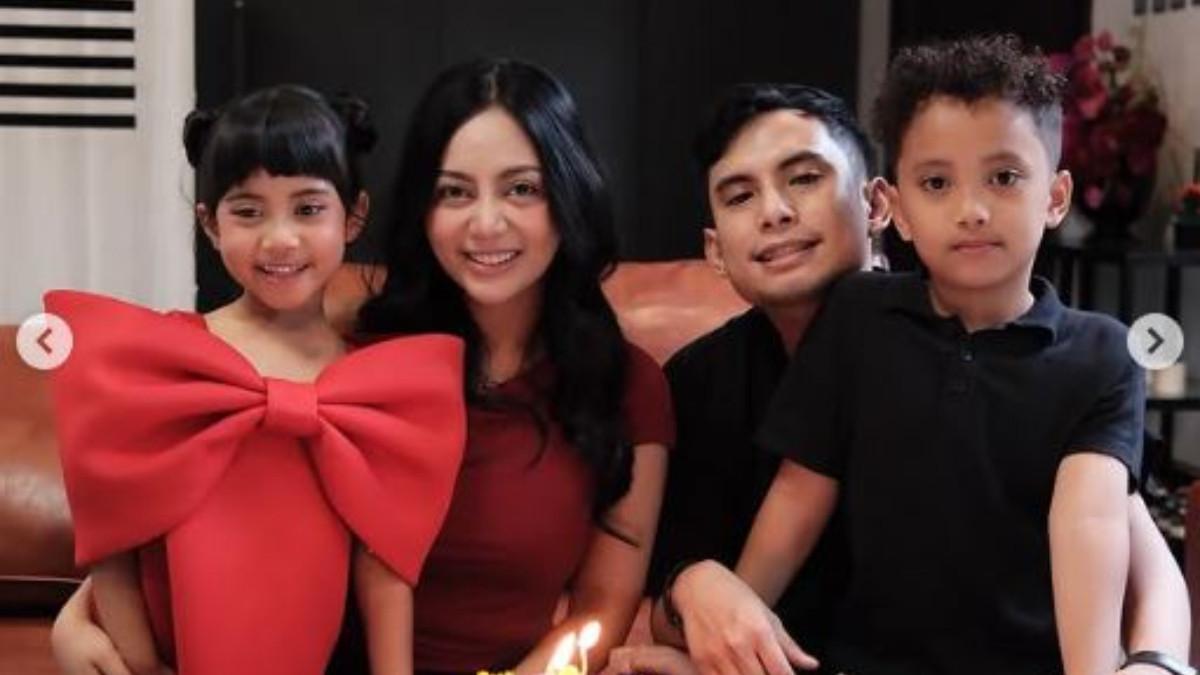 Rachel mengaku kecewa karena rumah tersebut dianggap sebagai bentuk pengganti nafkah dari Okin untuk sang anak.