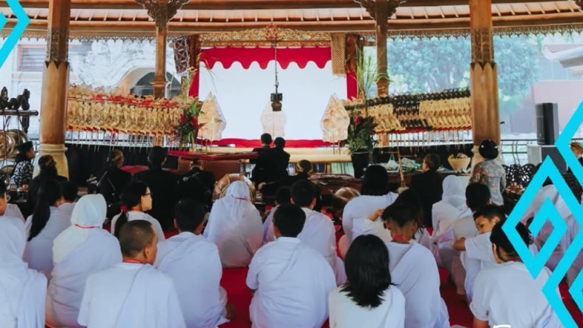 TMII JAKARTA - kembali menggelar Ruwatan Akbar 2026, cek syarat peserta, biaya, dan cara daftar sebelum pendaftaran ditutup.