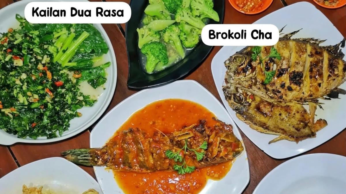 SEAFOOD PAKDE - Seporsi seafood enak dari Seafood Kiloan Pak De untuk menu makan malam.