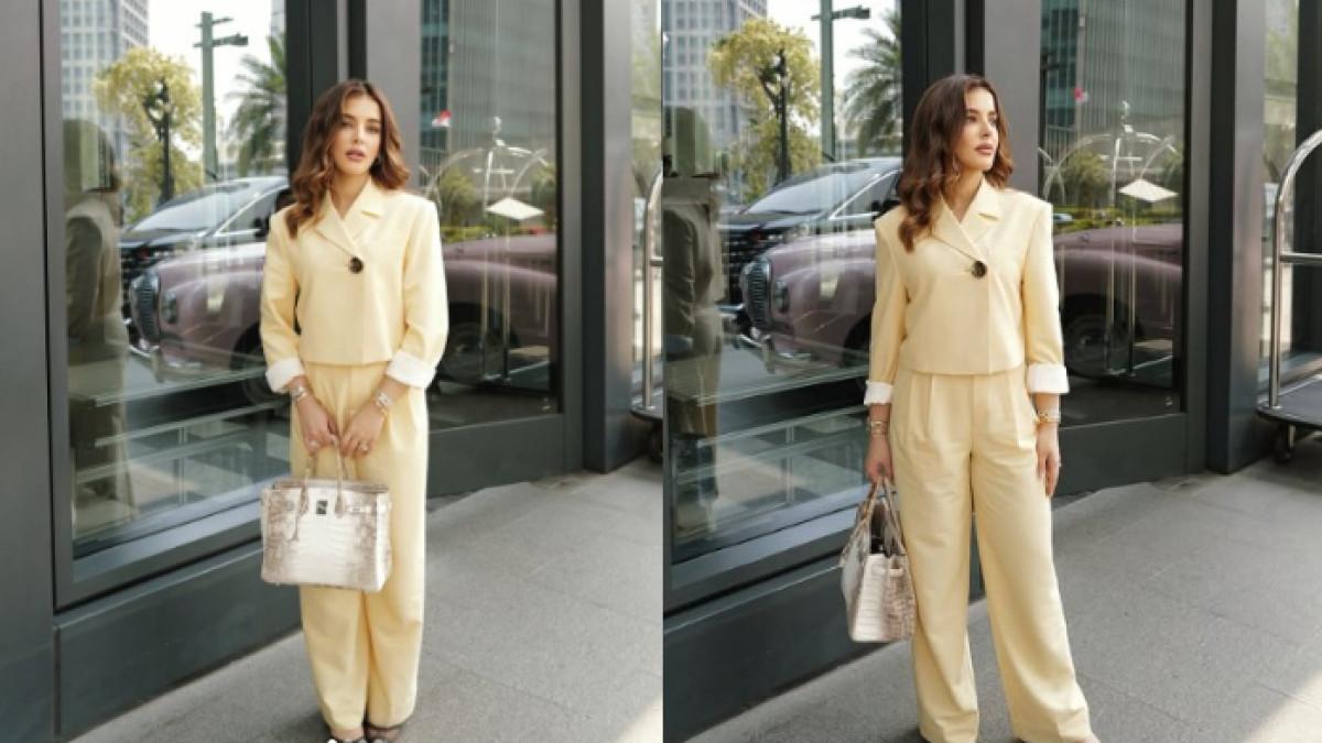 TENTENG TAS MILIARAN - Tasya Farasya hadiri sidang cerai tenteng tas Hermes senilai Rp 7,5 miliar. Keunikan tas ini juga terletak pada bahan premium seperti emas 18 karat dan berlian yang menghiasi gembok dan kunci.