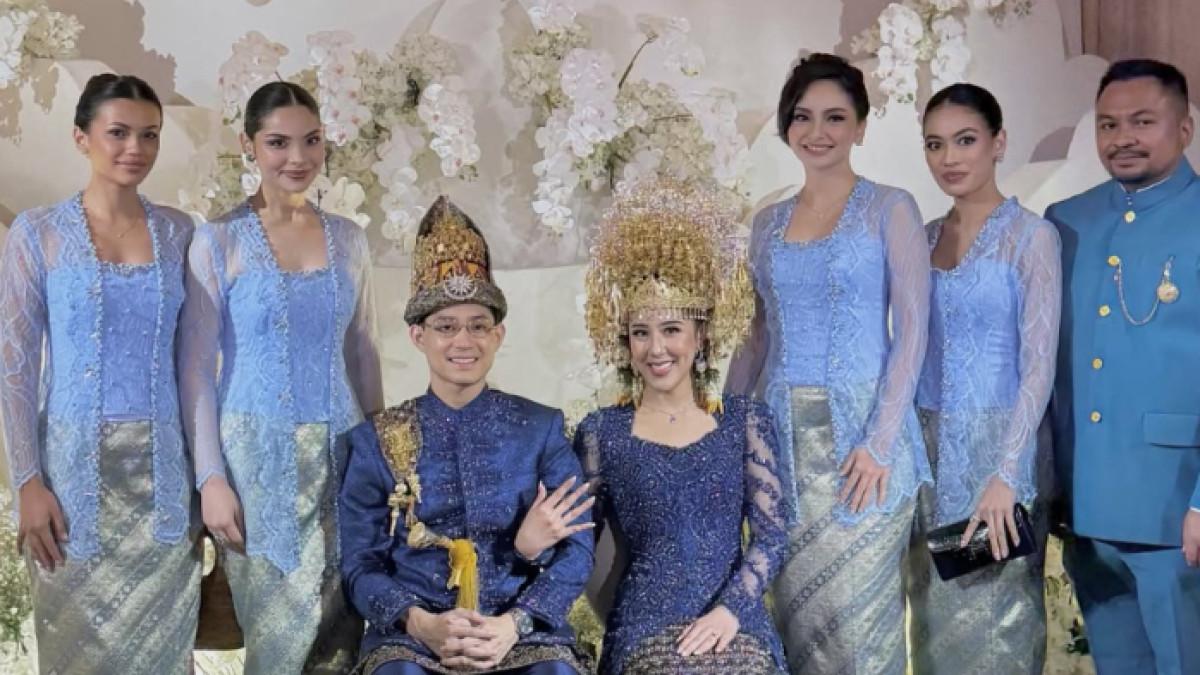 PERNIKAHAN - Teuku Rassya akhirnya melepas masa lajang. Anak Tamara Bleszynski nikahi Cleantha Islan.