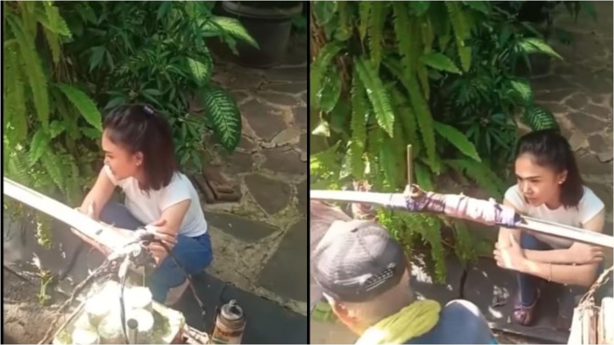 SEDERHANA - Video itu memperlihatkan Yuni Shara tengah melarisi dagangan seorang pedagang keliling yang menjual jajanan putu.