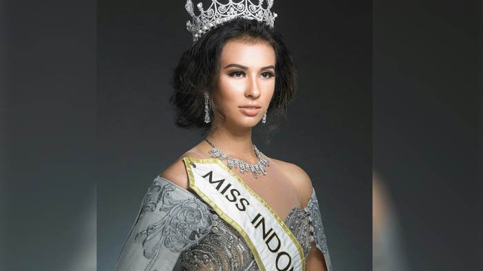 Meski Gagal Raih Mahkota Miss World 2017, Achintya Nilsen Tetap Bikin Bangga dengan 7 Prestasi Ini