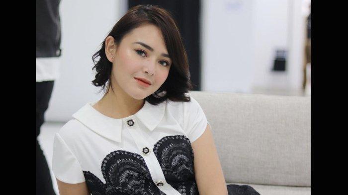 Amanda Manopo Preloved Baju-baju Andin di Sinetron Ikatan Cinta, Intip Harganya!
