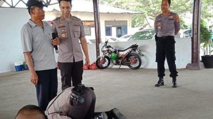 Momen Haru Polisi Anak Penjual Bakso Keliling Sujud Cium Kaki Bapaknya, Disaksikan Kapolres