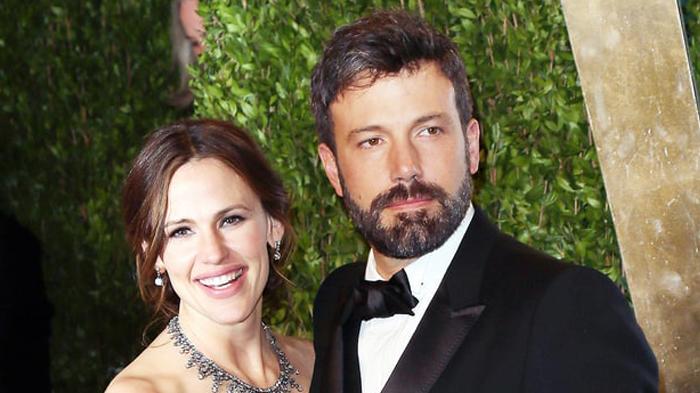 Ben Affleck Rujuk - Pemeran Batman Ini Ingin Balikan dengan Jennifer Garner, Bisa Nggak Ya?