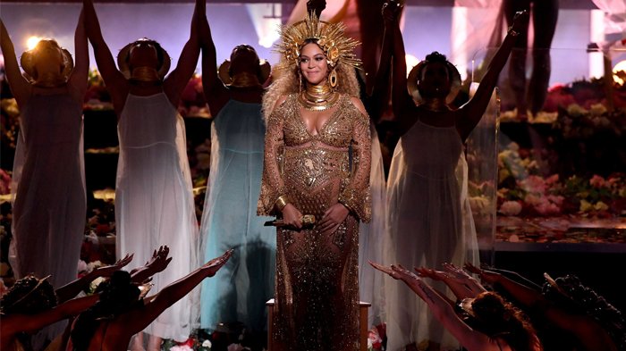 Takjub, Beginilah Penampilan Beyonce Saat Perform di Grammy Awards 2017! Seksi Banget dan Glamor