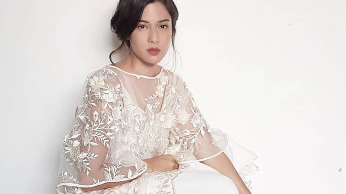Dikenal Sebagai Selebriti Indonesia Cantik, Lihat Foto Masa Kecil Dian Sastro yang Menggemaskan!