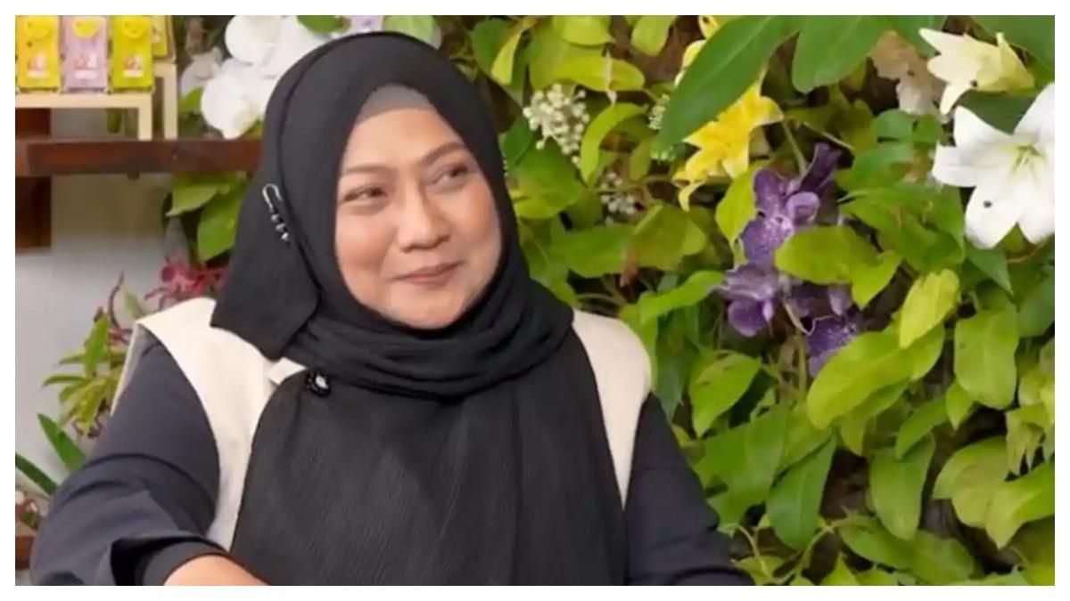 dr Aisah Dahlan - dr Aisah Dahlan menjelaskan perbedaan fungsi hipotalamus pada anak laki-laki dan perempuan serta dampaknya pada cara orang tua memberi nasihat.