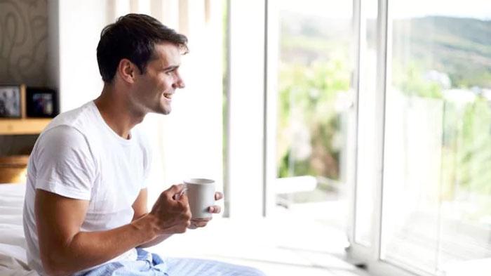 5 Ritual yang Sering Kamu Lewatkan Usai Bangun Pagi, Padahal Penting Banget, lho!