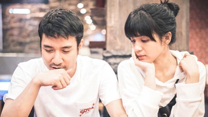 Tak Lagi Sungkan Pamer Perut Buncit di Medsos, Penampilan DJ Una Bikin Salah Fokus!