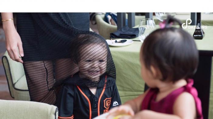 Instagram Jessica Iskandar - Goda Thalia, El Barack Sembunyi Dibalik Rok Jaring Jedar