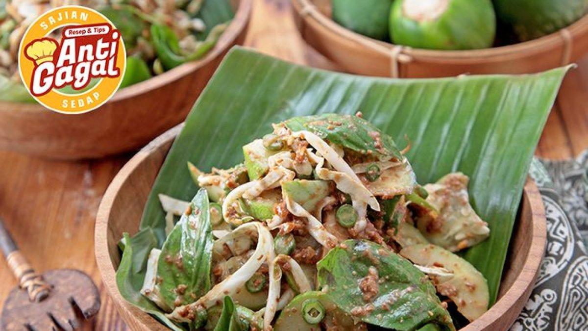 Cara Mudah Membuat Karedok, Makanan Khas Sunda, Jawa Barat, Kuncinya ...