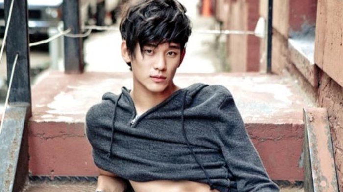 10 Aktor Terseksi Korea 2016 - Ganteng, Berprestasi, dan Punya Roti Sobek yang Bikin Cewek Melek!