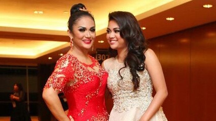 Ini 5 Bukti Ada Konflik Batin antara Krisdayanti & Aurel, Sampai Keluar Kata-Kata Menyakitkan Hati!